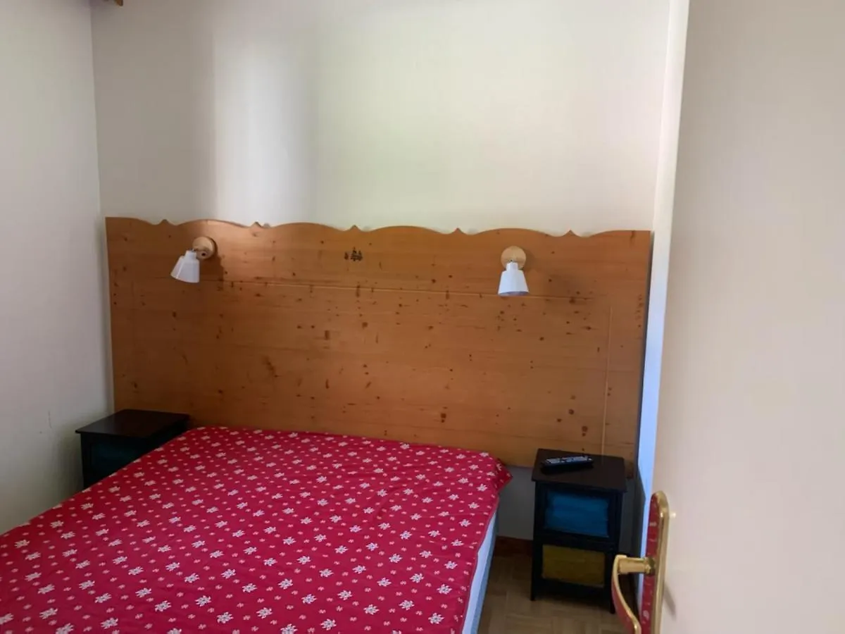 Appartement le pied des pistes à Puy-Saint-Vincent 0*,